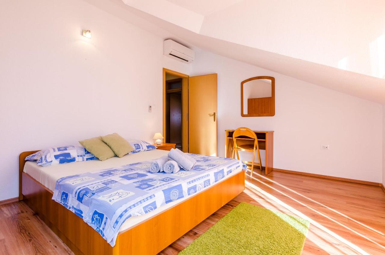 Apartments Zrno ซัฟทัท ภายนอก รูปภาพ