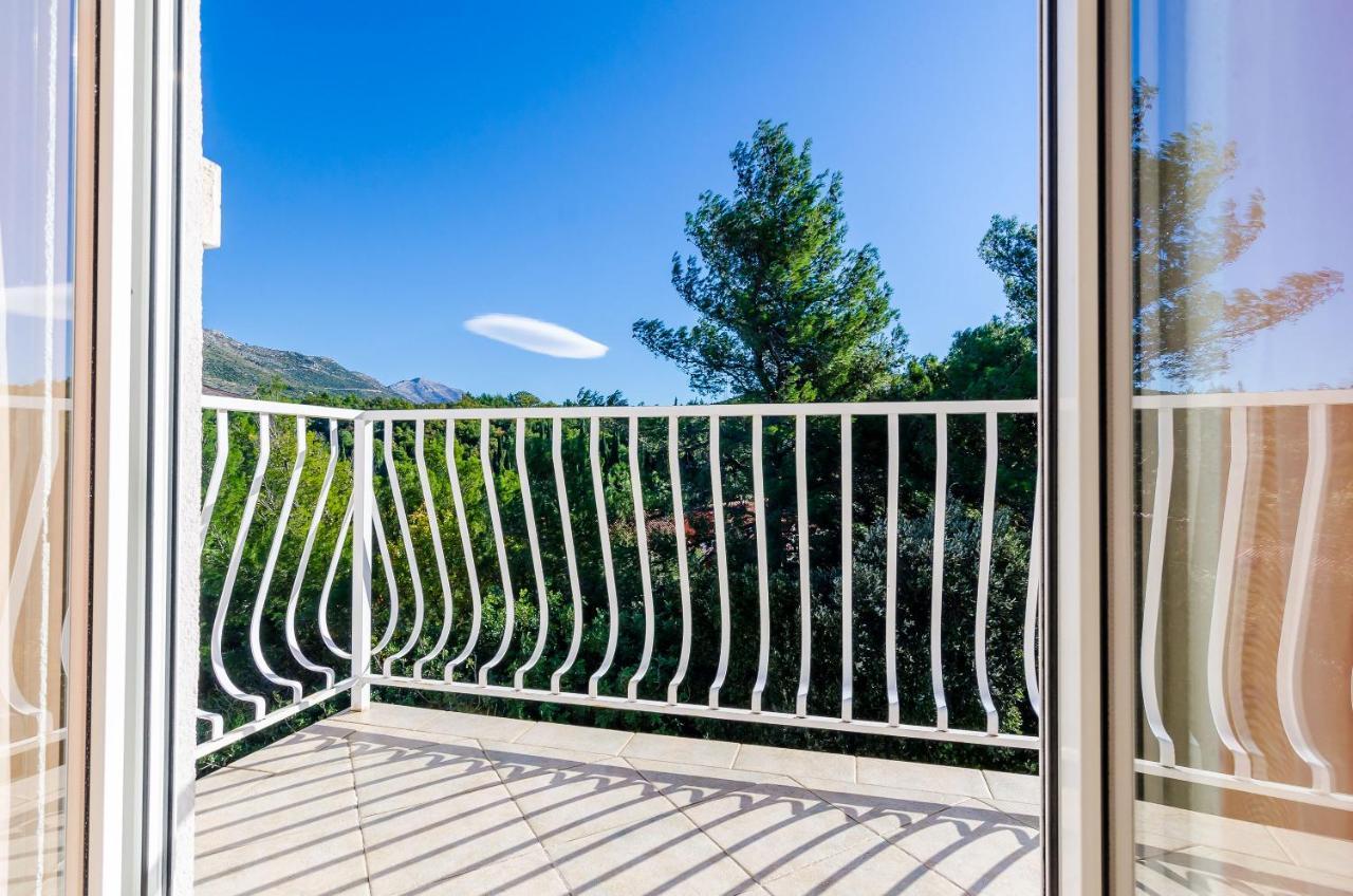 Apartments Zrno ซัฟทัท ภายนอก รูปภาพ