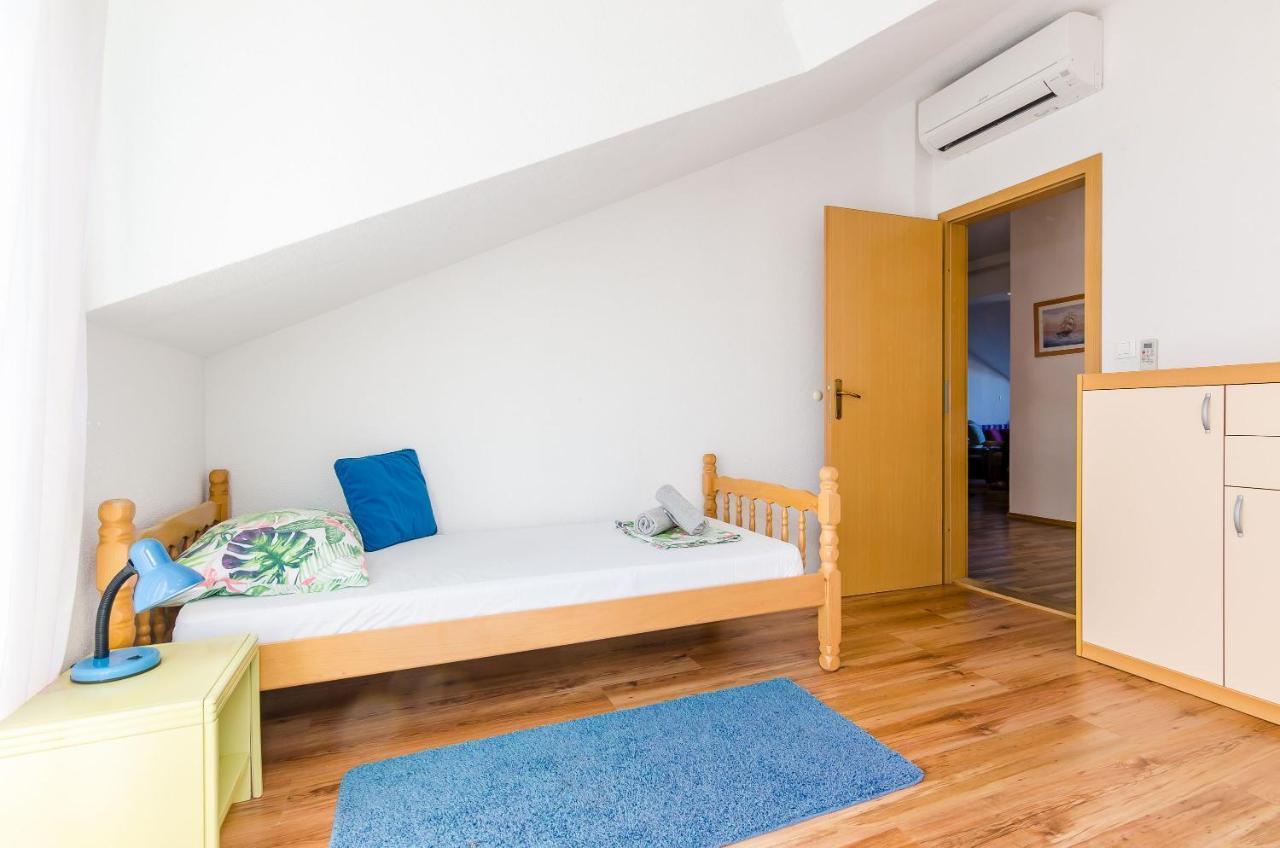 Apartments Zrno ซัฟทัท ภายนอก รูปภาพ