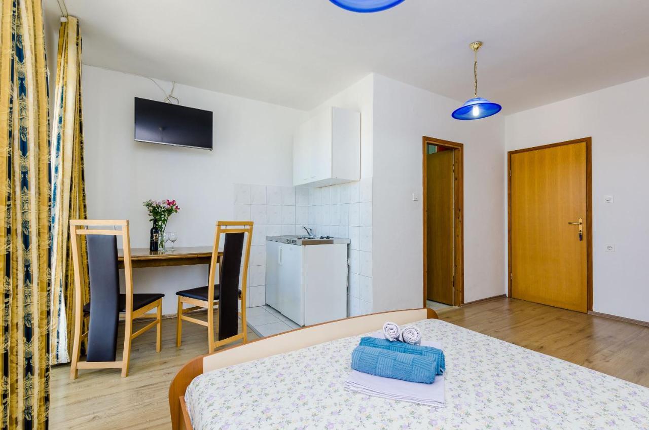 Apartments Zrno ซัฟทัท ภายนอก รูปภาพ