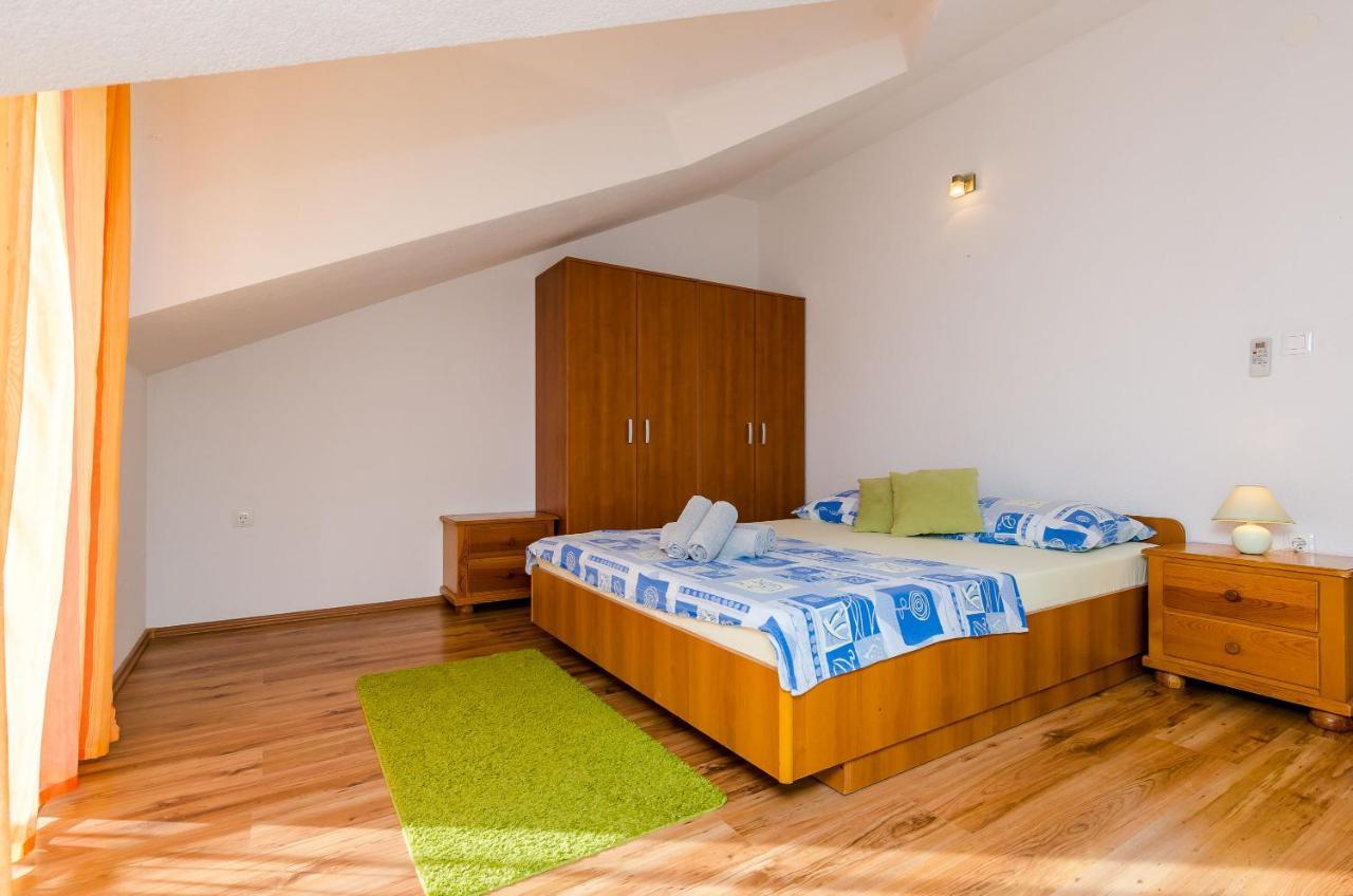 Apartments Zrno ซัฟทัท ภายนอก รูปภาพ