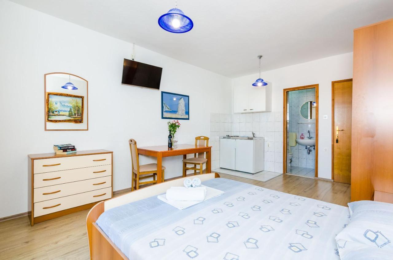Apartments Zrno ซัฟทัท ภายนอก รูปภาพ