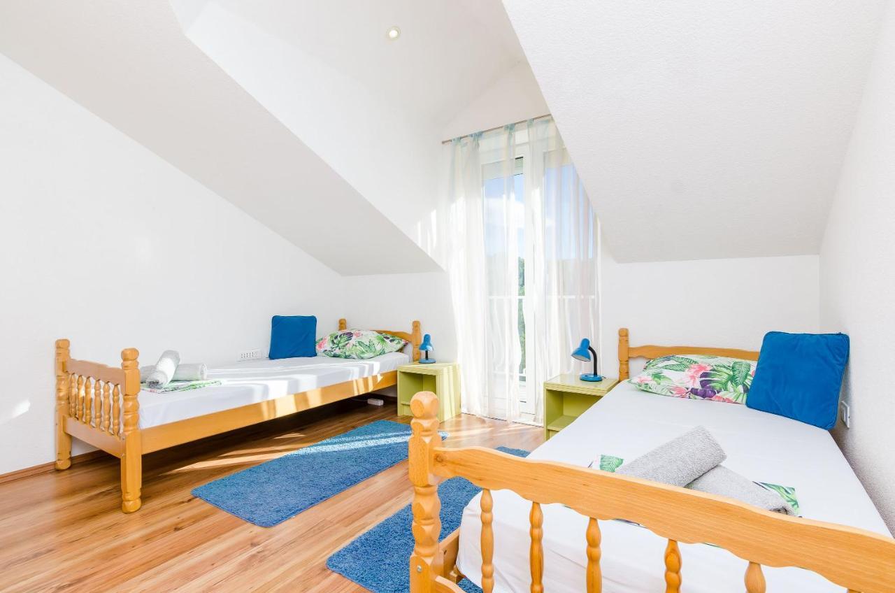 Apartments Zrno ซัฟทัท ภายนอก รูปภาพ